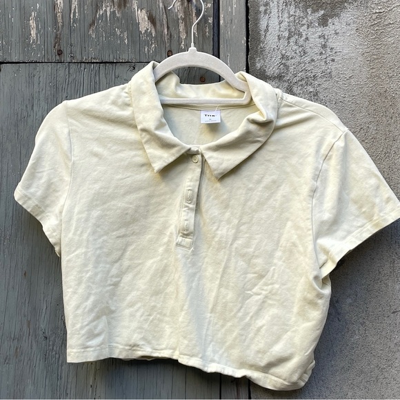 TNA Aritzia Pastel Yellow Collared Crop Top Size XL - Picture 1 of 3